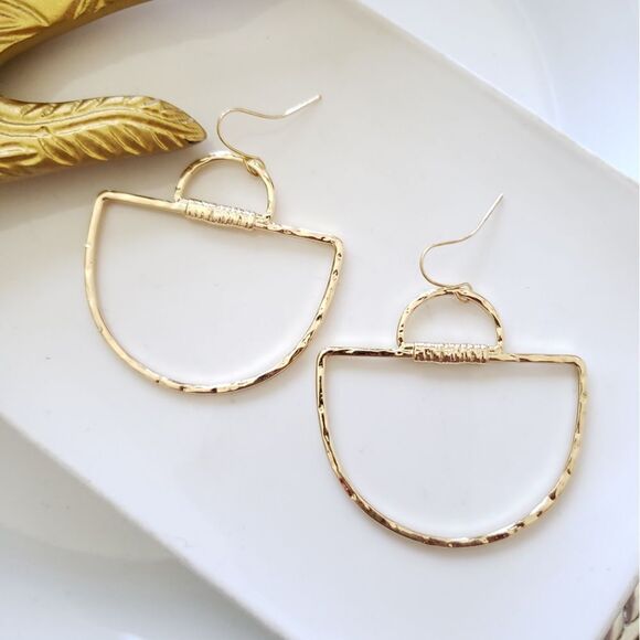 New! Zara Irregular Drop Earrings - Picture 1 of 14